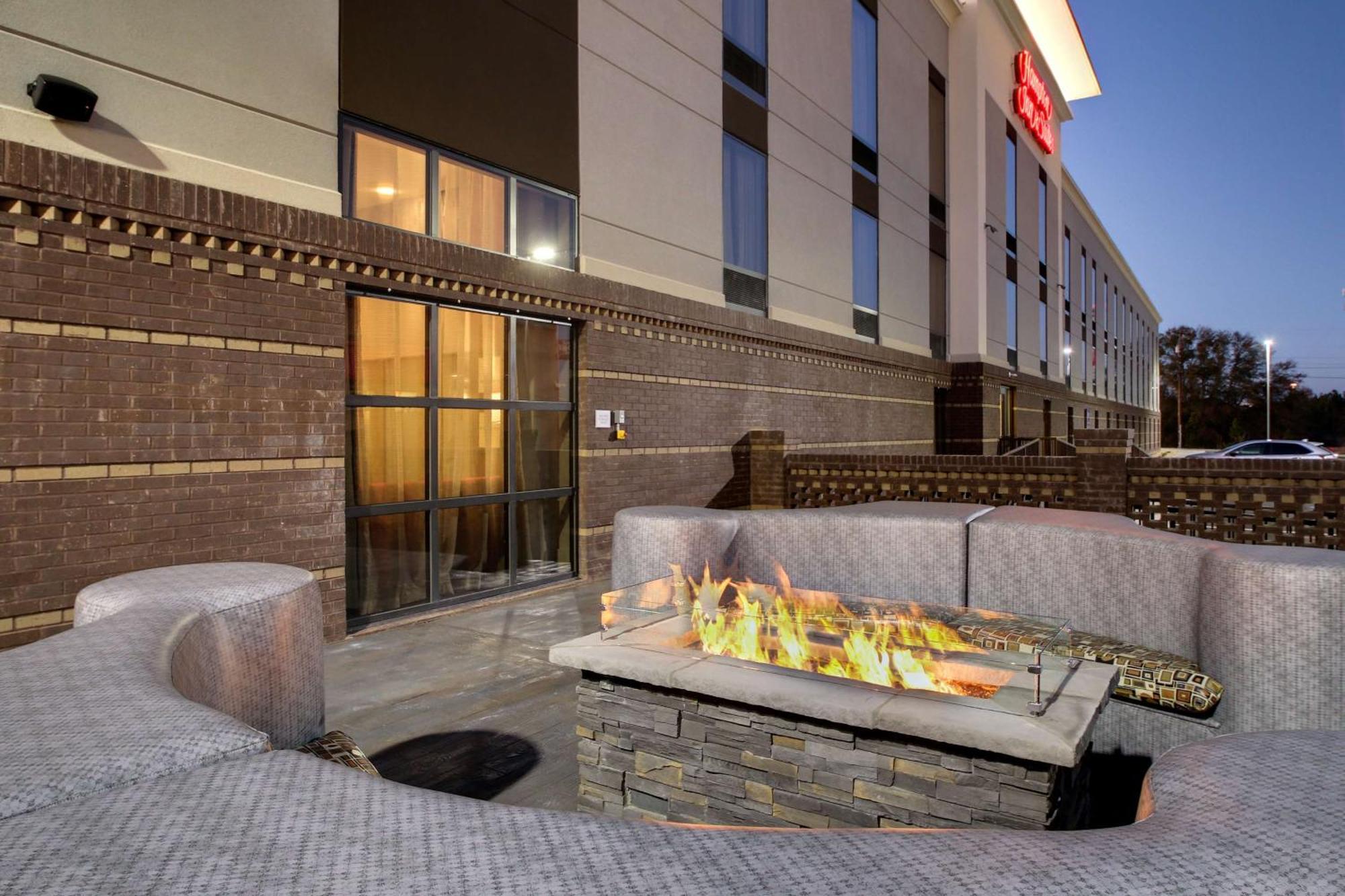 Hampton Inn & Suites Cordele Exterior photo